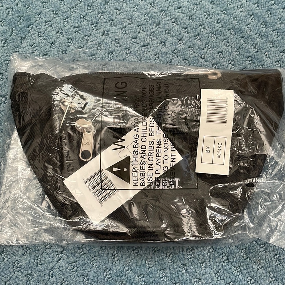 New Black Everest Fanny Pack